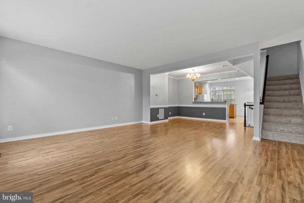 205 MONROE POINT DR.