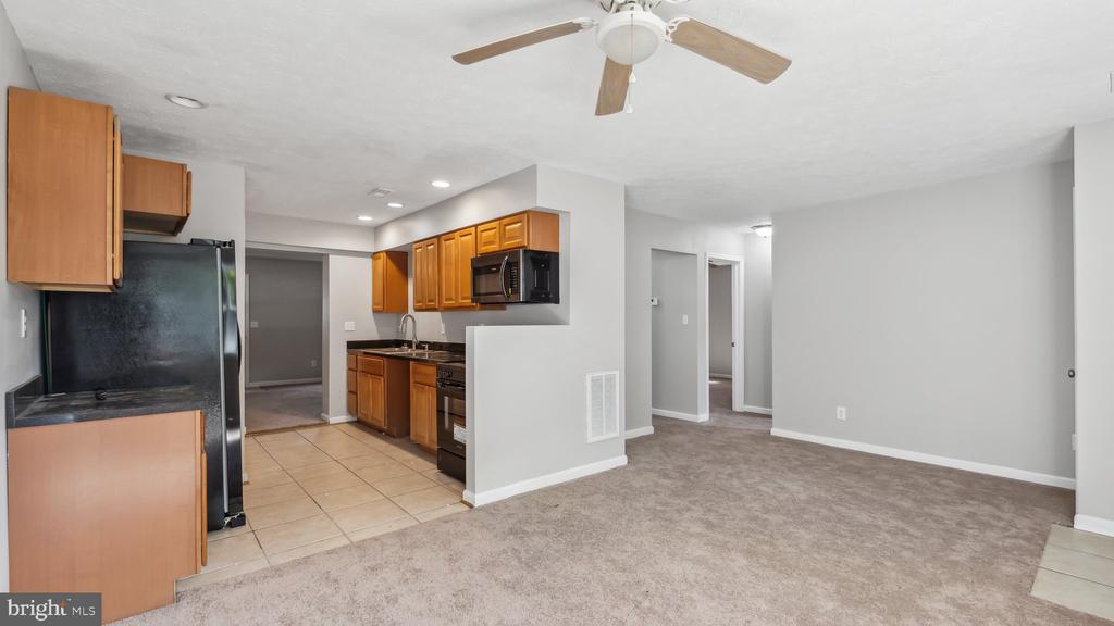 301 2ND STREET