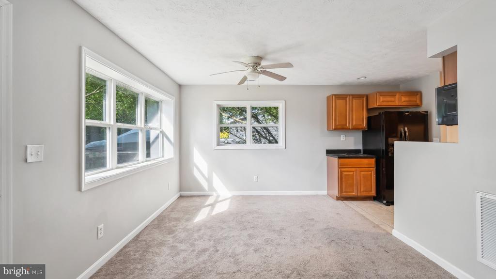 301 2ND STREET