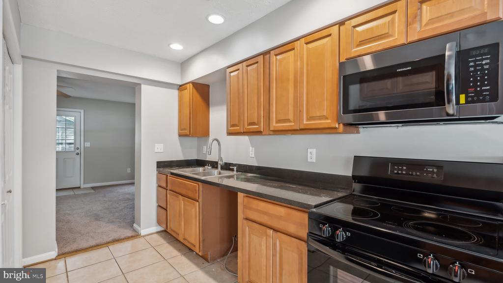301 2ND STREET