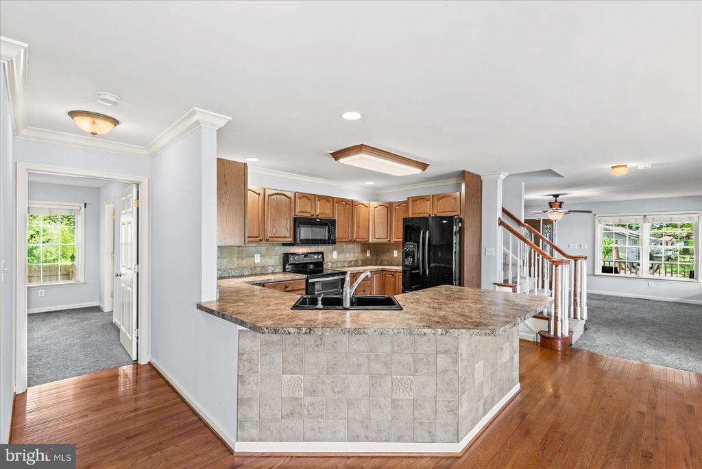 124 CEDAR AVENUE