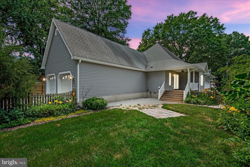 124 CEDAR AVENUE