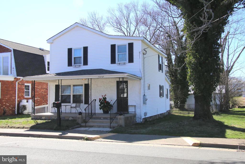 308 WASHINGTON AVENUE
