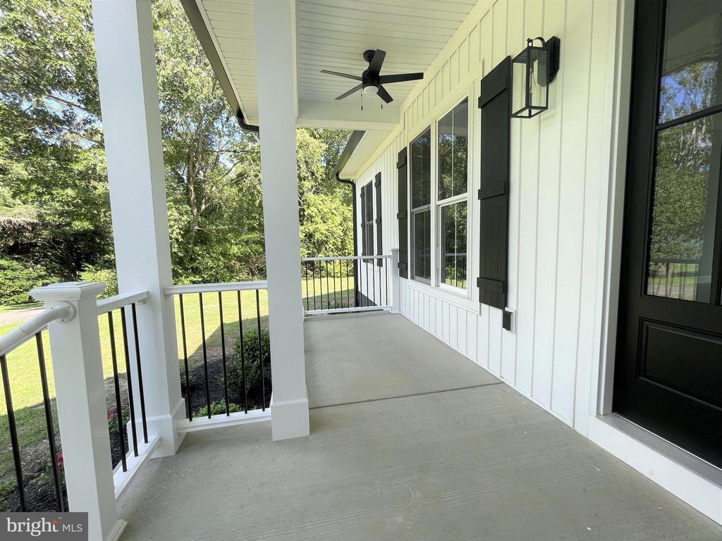 3420 RIVERVIEW DRIVE