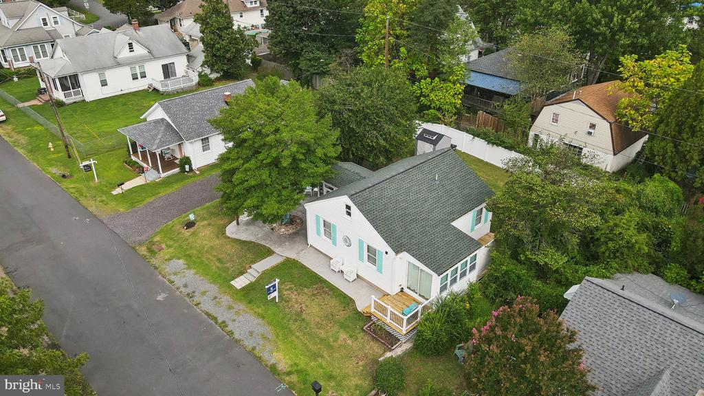 25 MARYLAND AVENUE
