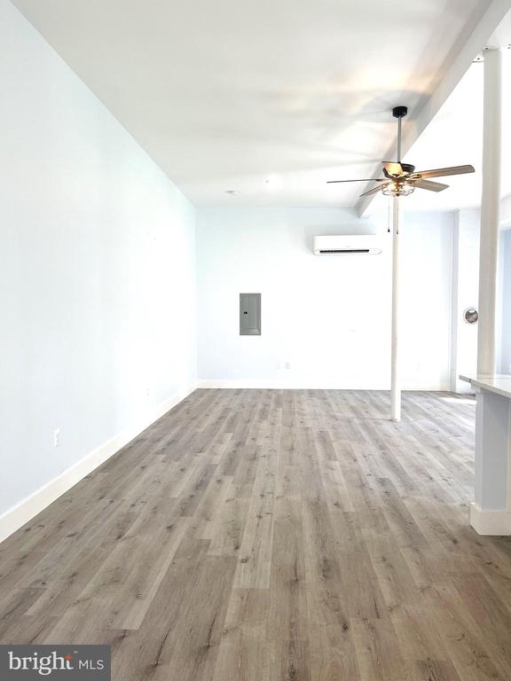 118 BANCROFT AVENUE 102