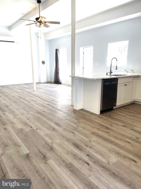 118 BANCROFT AVENUE 102