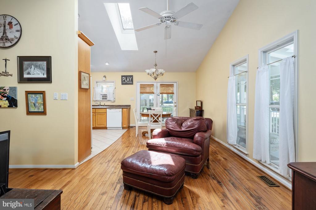 126 5TH STREET
