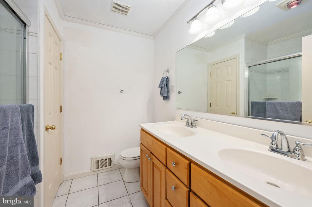 126 5TH STREET