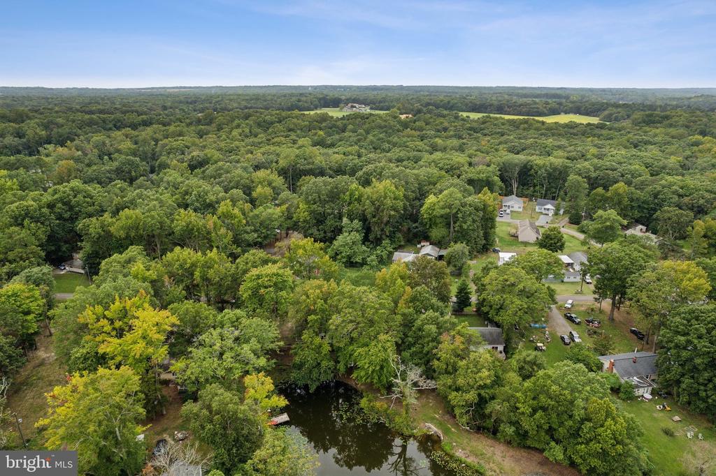 232 CHRYSTAL ROAD