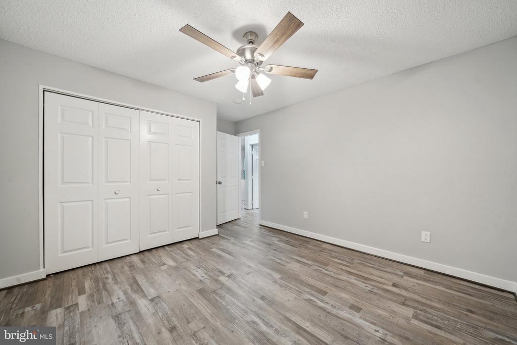 232 CHRYSTAL ROAD