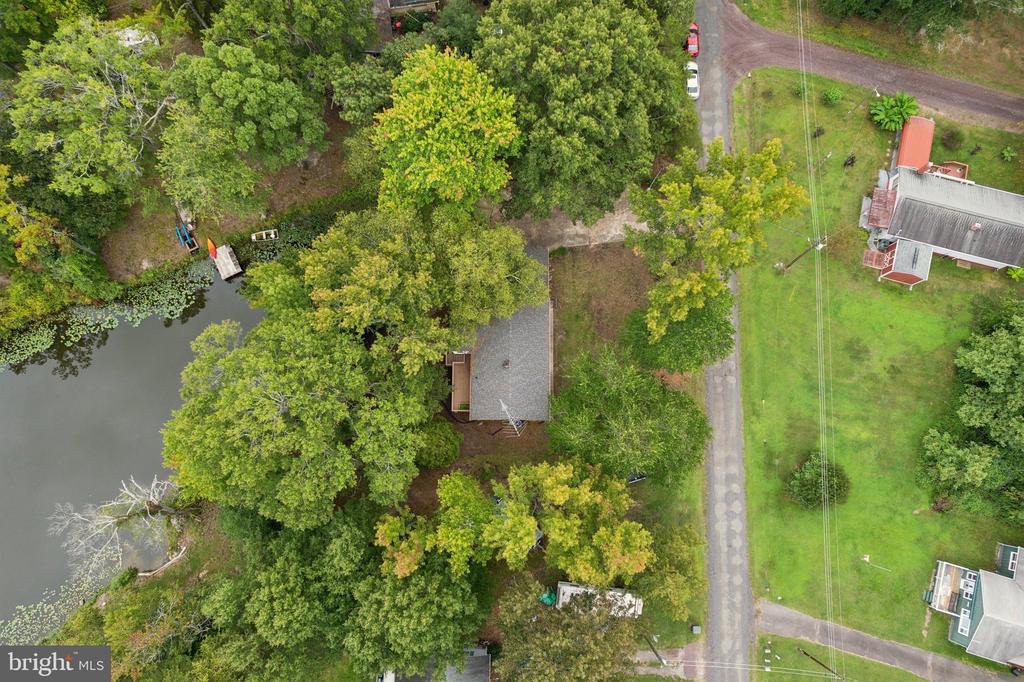 232 CHRYSTAL ROAD