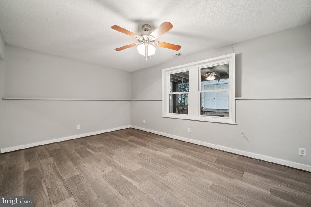 232 CHRYSTAL ROAD