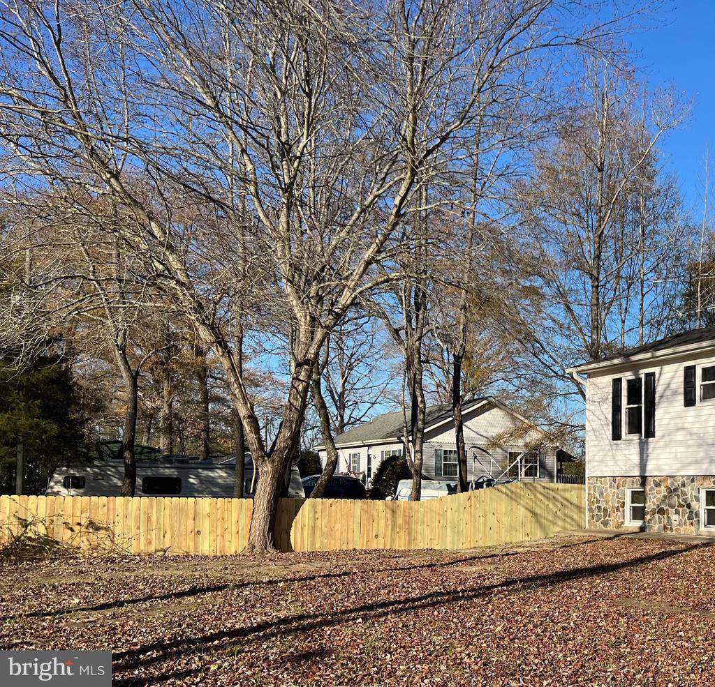 232 CHRYSTAL ROAD