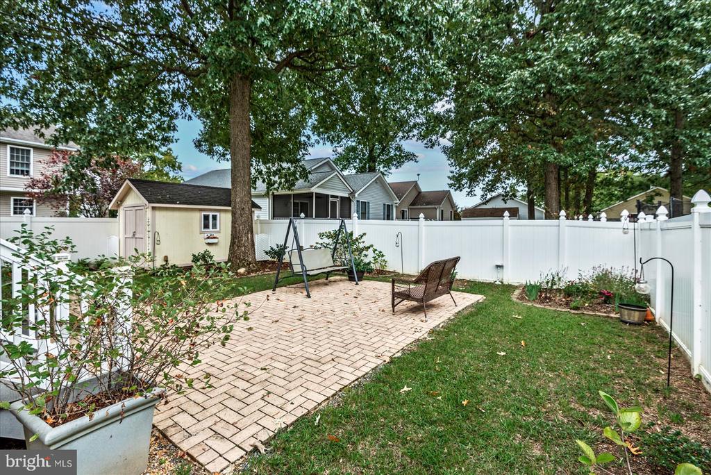 1004 MIDDLETON