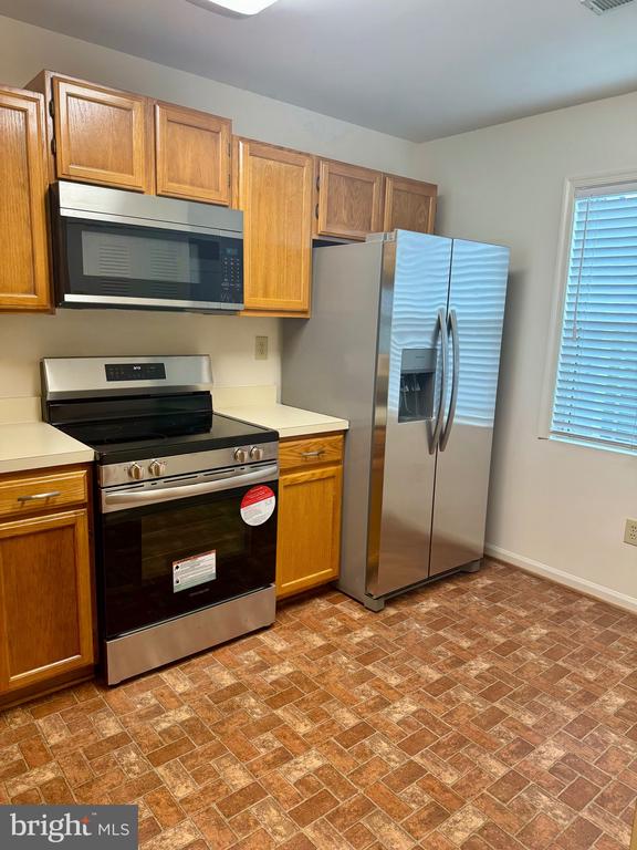 116 LYNNHAVEN COURT