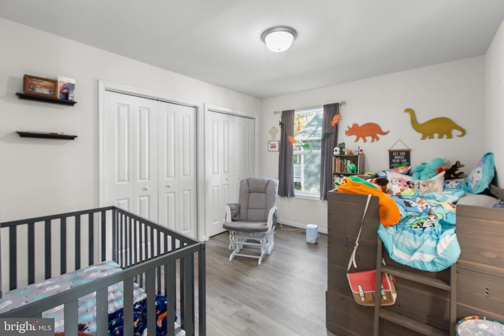 42 WOODMOUNT DRIVE