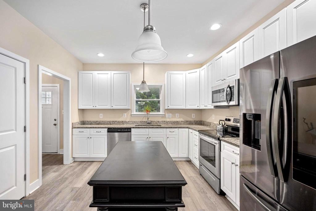 137 12TH STREET
