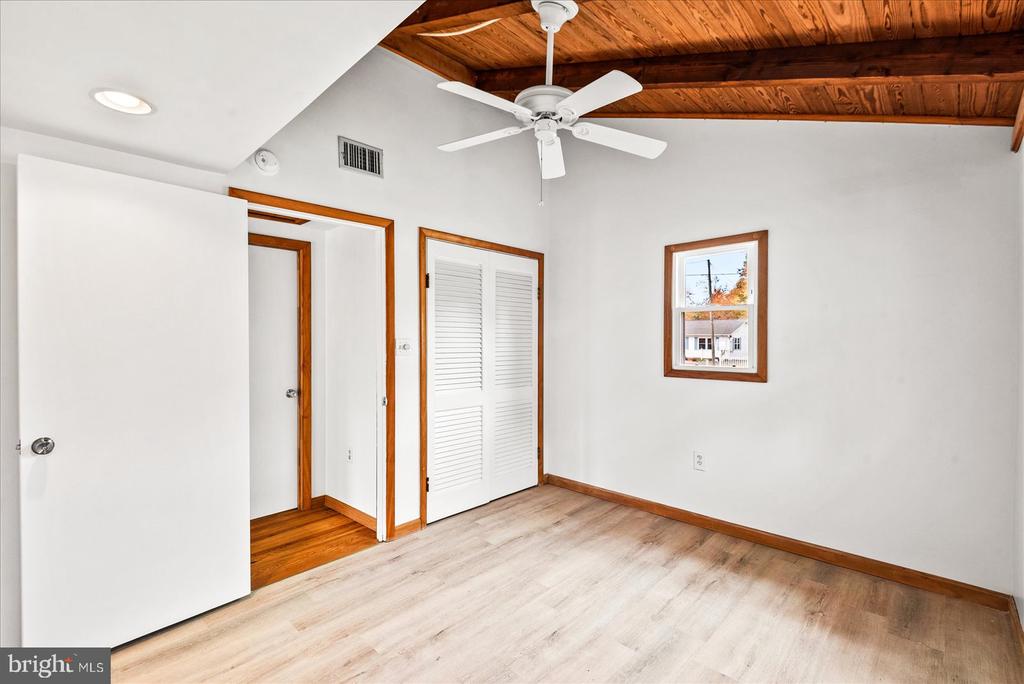120 SANTA ANITA DRIVE