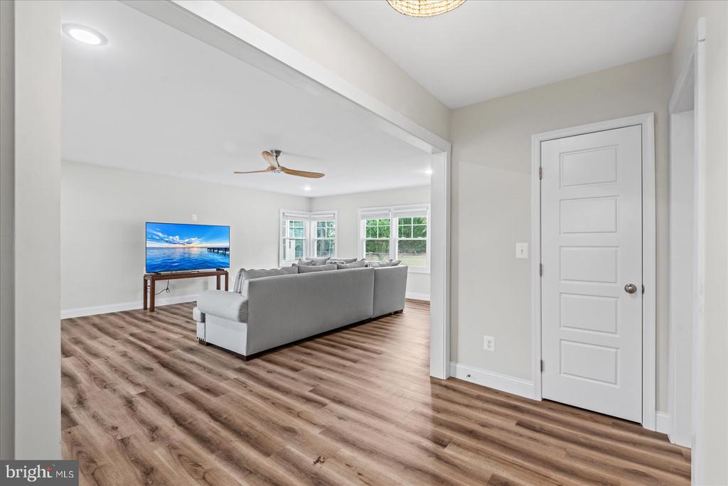 505 MONROE BAY AVENUE