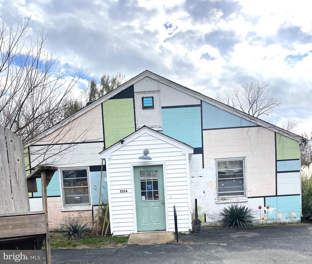 222 WILDER