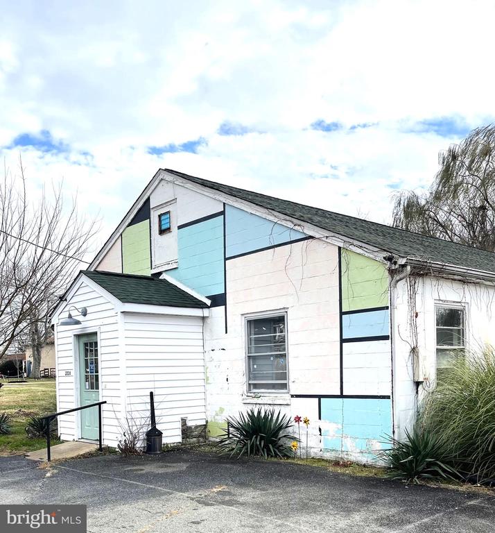 222 WILDER