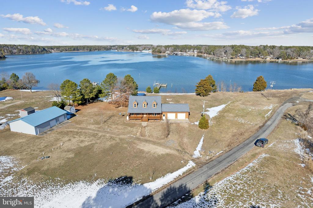 1319 WHITE POINT ROAD