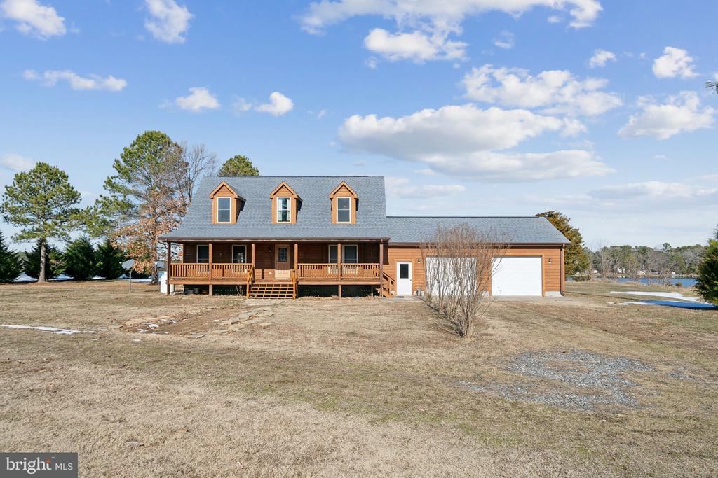 1319 WHITE POINT ROAD