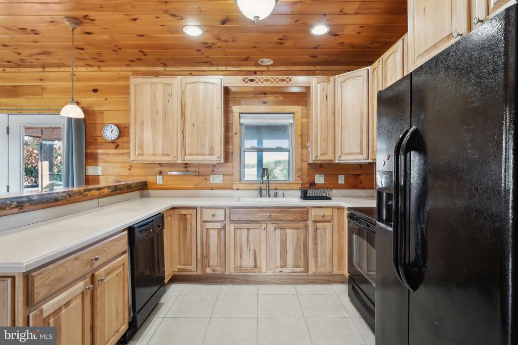 1319 WHITE POINT ROAD