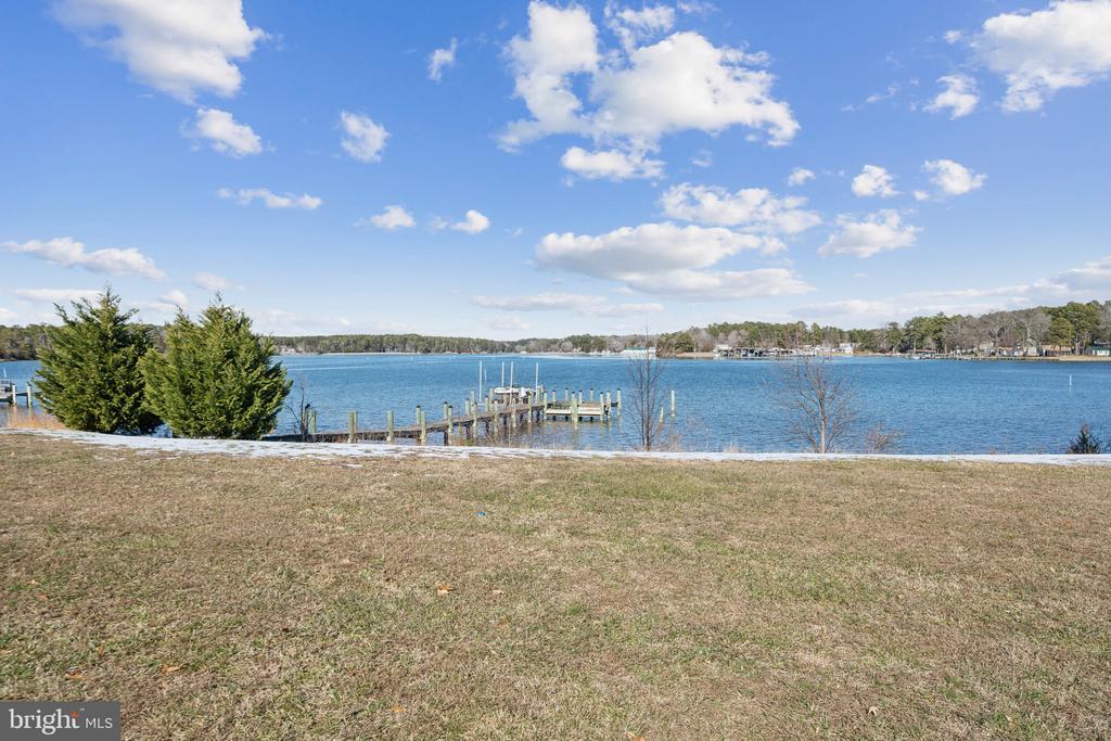1319 WHITE POINT ROAD