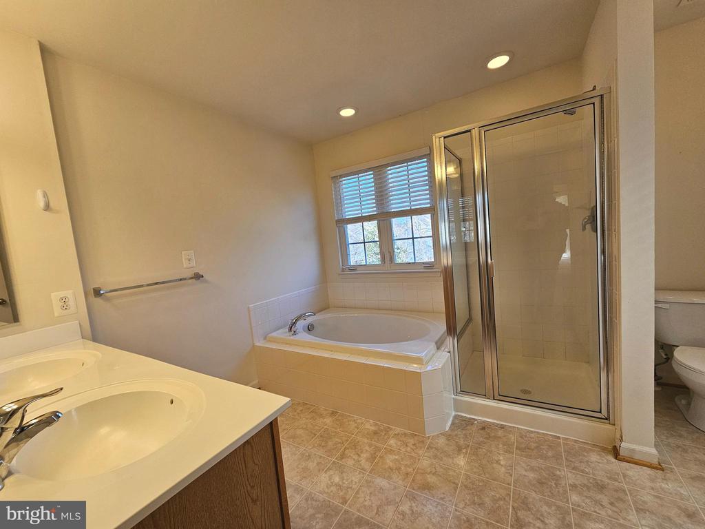 311 MONROE POINT DRIVE