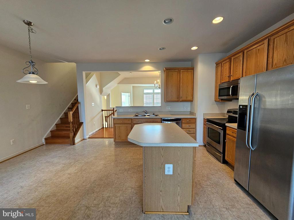 311 MONROE POINT DRIVE