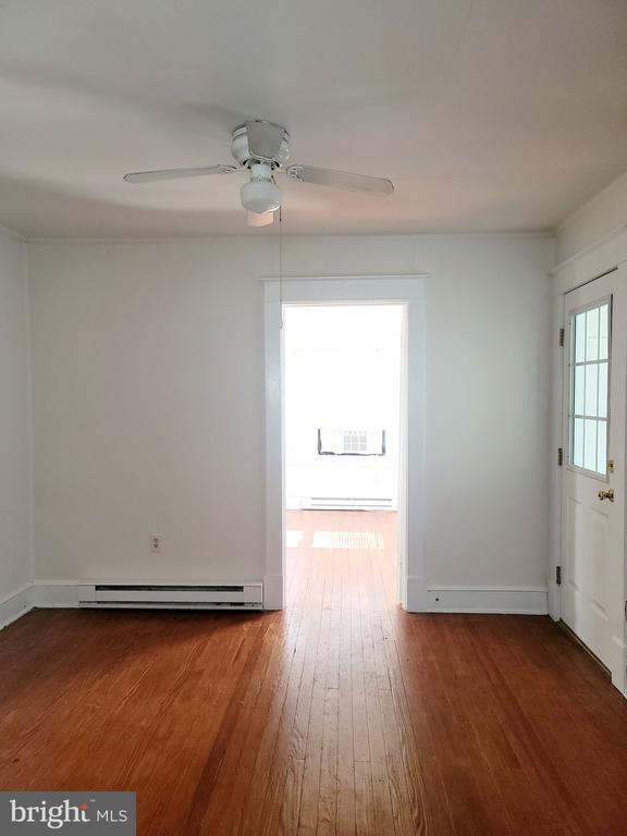 212 A JEFFERSON STREET