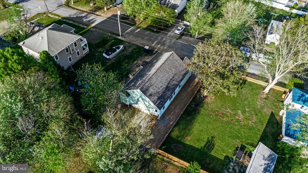 617 BANCROFT AVE