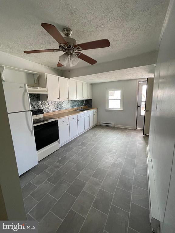 108 MARSHALL AVE