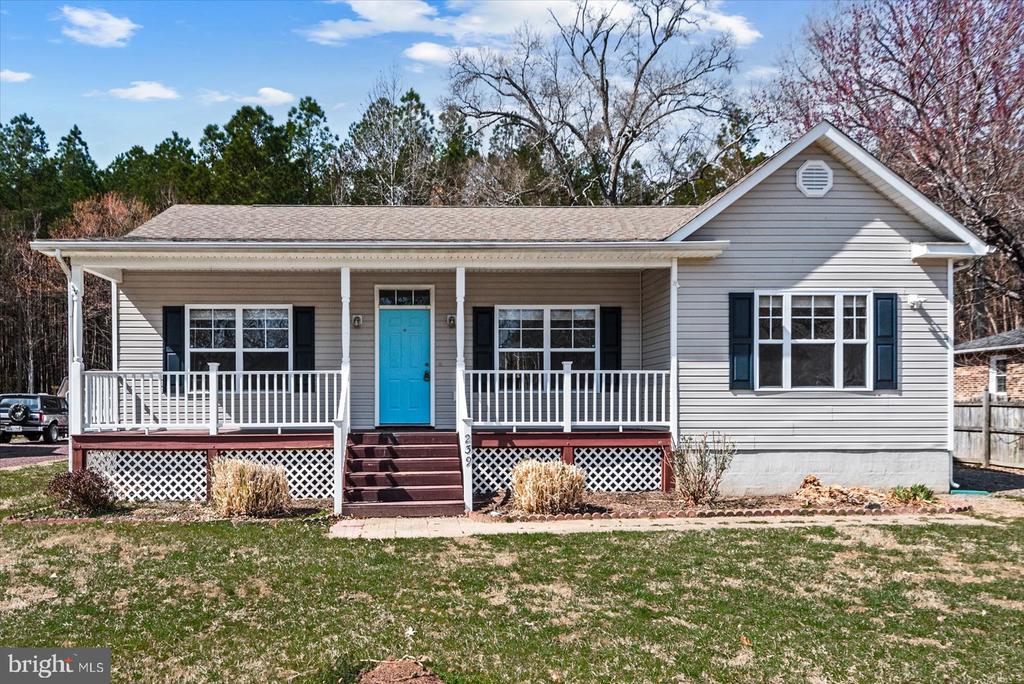 239 WAKEFIELD DRIVE