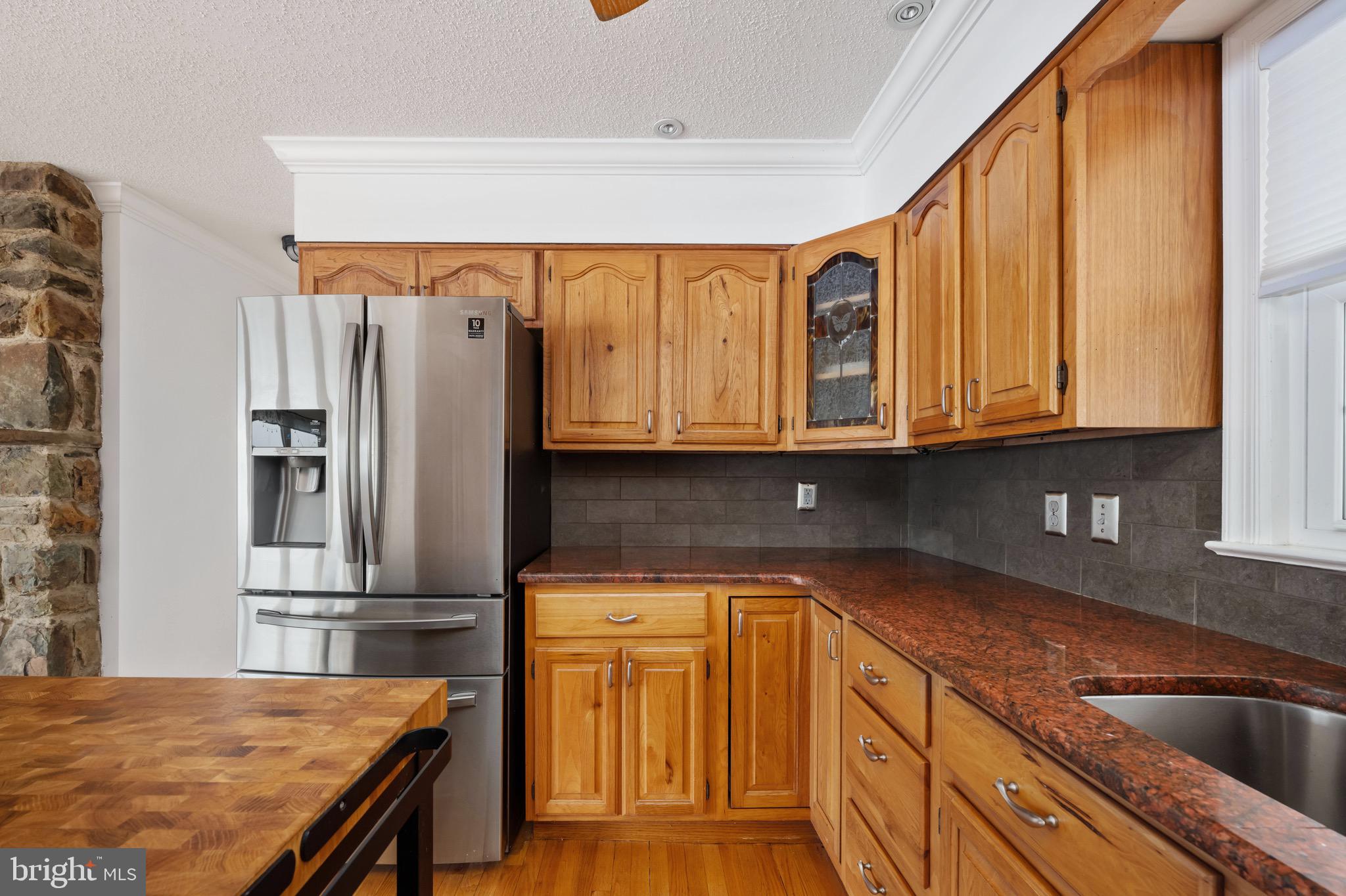 36 WATERVIEW POINT