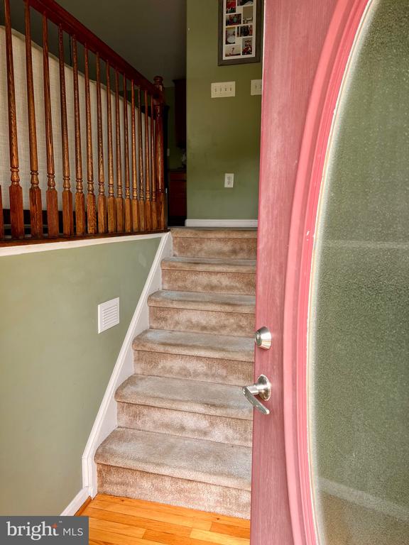 303 CLEARVIEW DRIVE