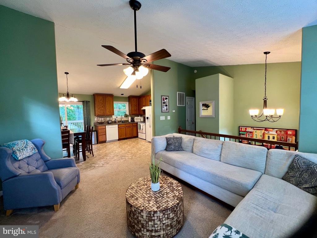 303 CLEARVIEW DRIVE