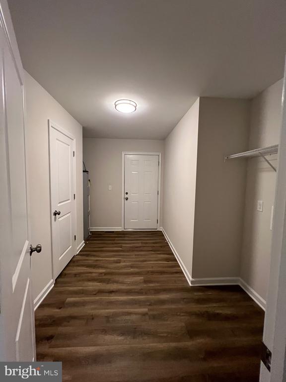 605 SHOREWOOD DRIVE