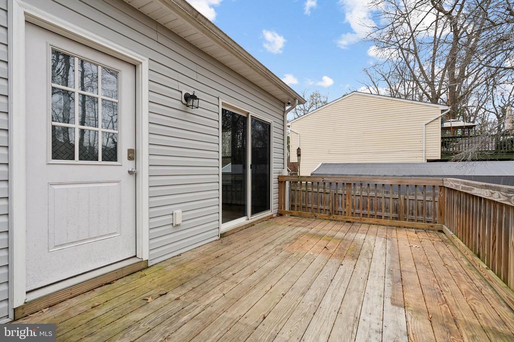 100 FORT KING DRIVE