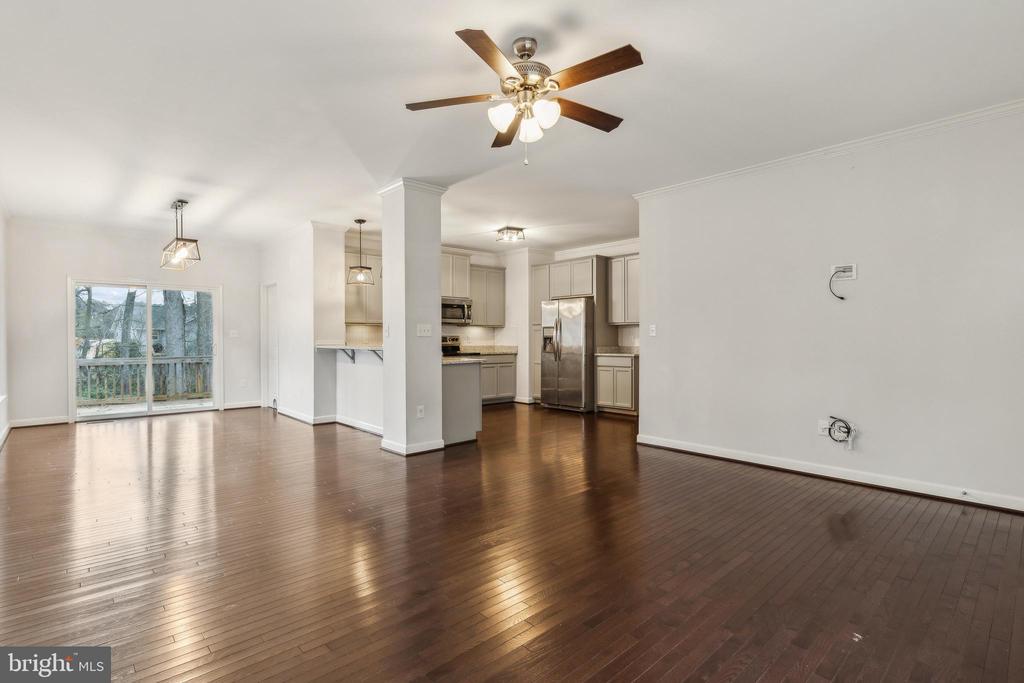 100 FORT KING DRIVE