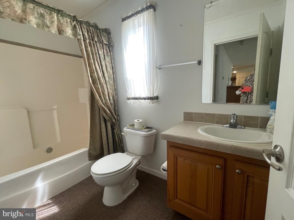 416 MONTICELLO DRIVE