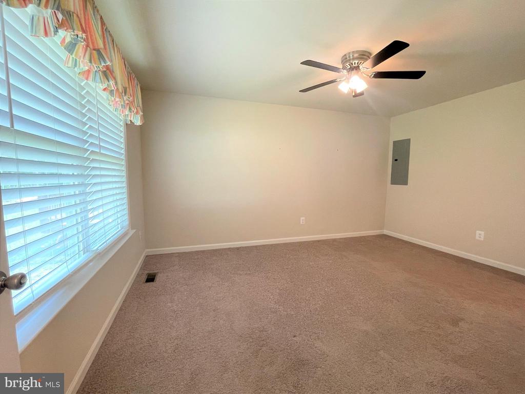 94 OAK LANE