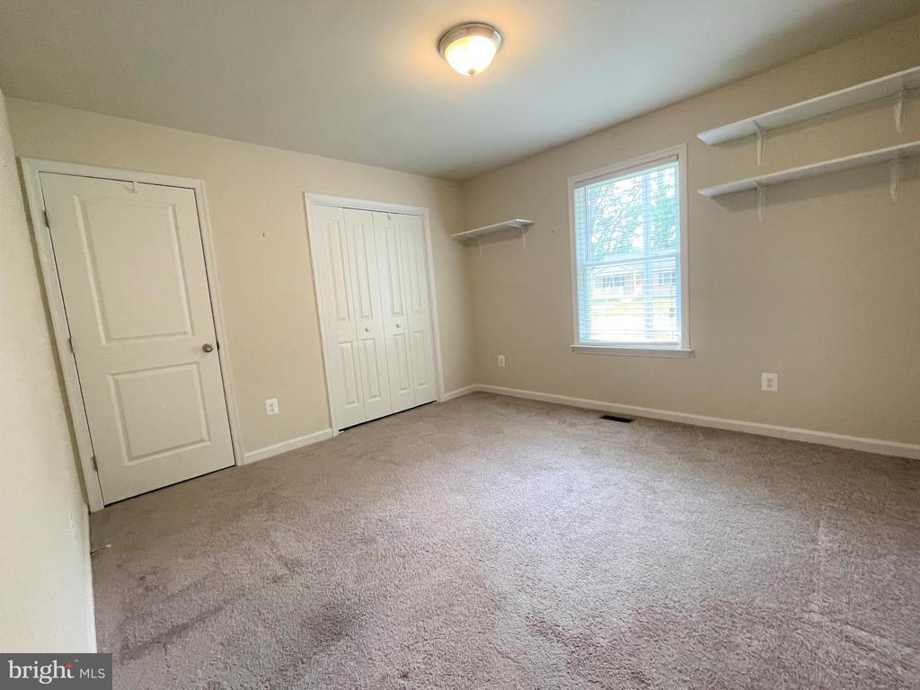 94 OAK LANE