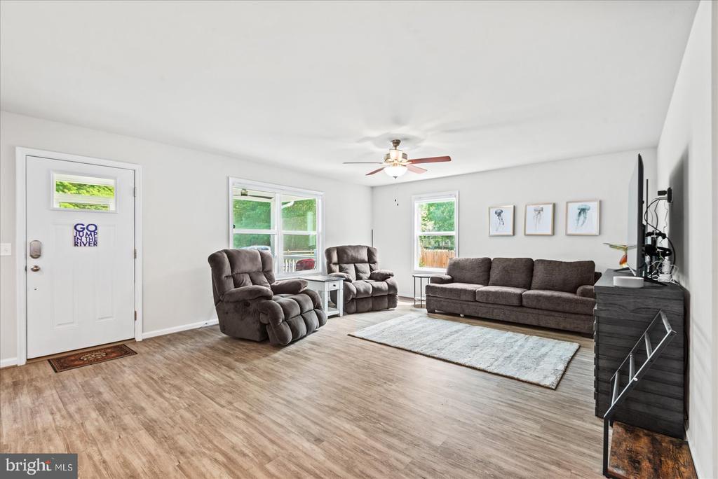 279 9TH STREET