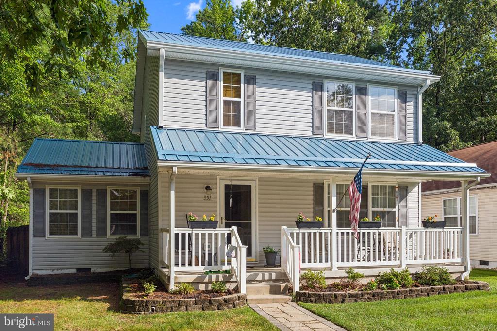 351 9TH STREET