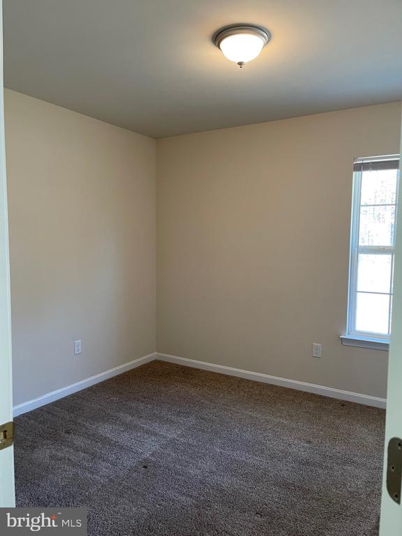 873 MATTOX AVE