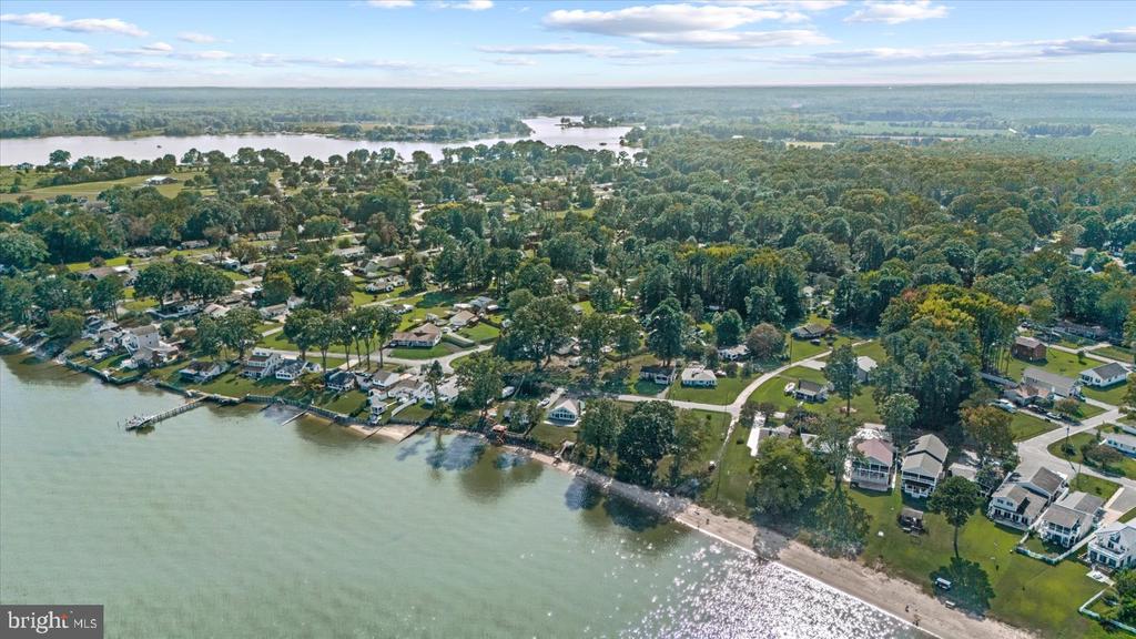 254 SHORE DRIVE