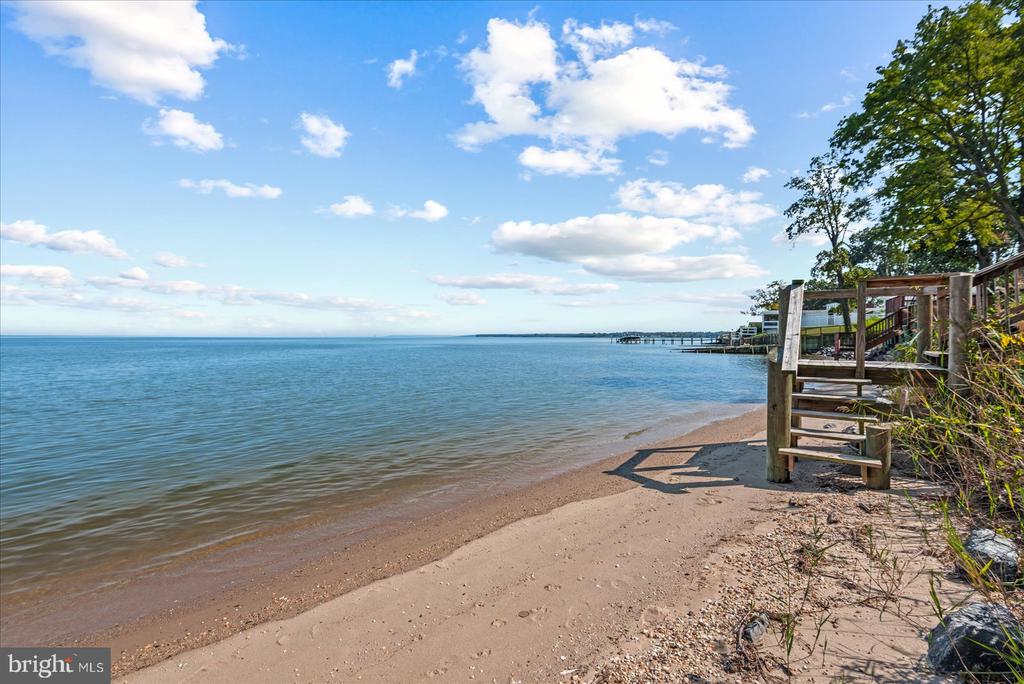 254 SHORE DRIVE
